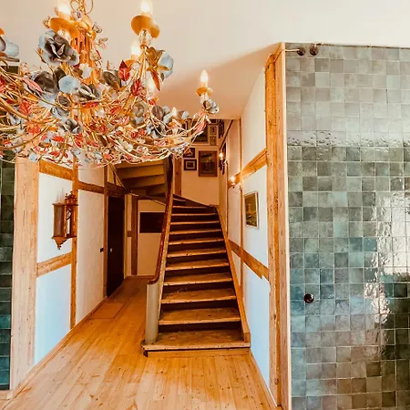 Hébergement de vacances Rustic Apartment, Lovingly Restored Rambin